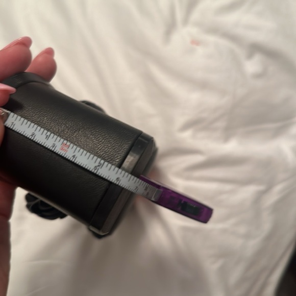 NWT! Never worn, but NO box. Steve Madden. Black. Size 9.5! Free shipping!! - Picture 5 of 5